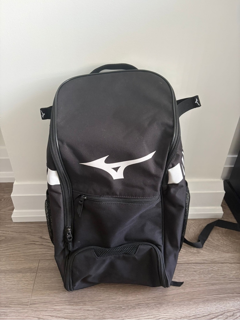 Mizuno Youth Athletic Backpack - Like New